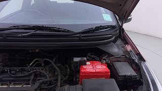 Used 2020 Hyundai Elite i20 [2018-2020] Sportz Plus 1.2 Dual Tone Petrol Manual engine ENGINE LEFT SIDE HINGE & APRON VIEW
