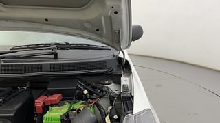 Used 2018 Datsun GO [2014-2019] T Petrol Manual engine ENGINE LEFT SIDE HINGE & APRON VIEW