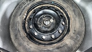 Used 2017 Maruti Suzuki Swift [2011-2017] VXi Petrol Manual tyres SPARE TYRE VIEW