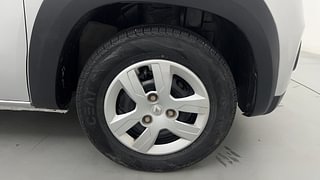 Used 2019 Renault Kwid [2015-2019] RXL Petrol Manual tyres RIGHT FRONT TYRE RIM VIEW