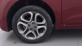 Used 2020 Hyundai Elite i20 [2018-2020] Sportz Plus 1.2 Dual Tone Petrol Manual tyres LEFT FRONT TYRE RIM VIEW