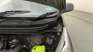 Used 2016 Hyundai Eon [2011-2018] Sportz Petrol Manual engine ENGINE LEFT SIDE HINGE & APRON VIEW