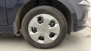 Used 2022 Tata Tigor XM Petrol Manual tyres RIGHT FRONT TYRE RIM VIEW