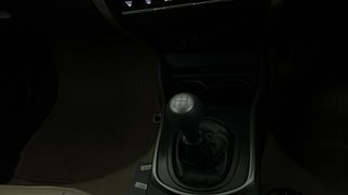 Used 2014 Honda City [2014-2017] V Petrol Manual interior GEAR  KNOB VIEW