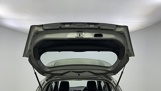 Used 2017 Maruti Suzuki Swift [2011-2017] VXi Petrol Manual interior DICKY DOOR OPEN VIEW