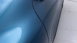 Used 2021 Renault Kwid CLIMBER 1.0 Opt Petrol Manual dents MINOR SCRATCH