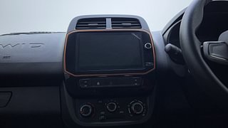Used 2021 Renault Kwid CLIMBER 1.0 Opt Petrol Manual top_features Integrated (in-dash) music system