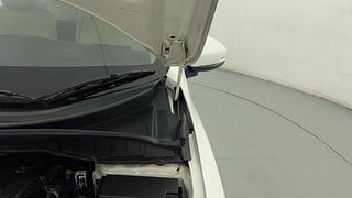 Used 2014 Honda City [2014-2017] V Petrol Manual engine ENGINE LEFT SIDE HINGE & APRON VIEW