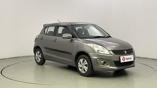 Used 2017 Maruti Suzuki Swift [2011-2017] VXi Petrol Manual exterior RIGHT FRONT CORNER VIEW