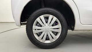 Used 2018 Datsun GO [2014-2019] T Petrol Manual tyres RIGHT REAR TYRE RIM VIEW