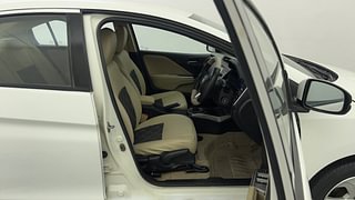 Used 2014 Honda City [2014-2017] V Petrol Manual interior RIGHT SIDE FRONT DOOR CABIN VIEW