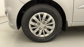 Used 2013 Hyundai i10 [2010-2016] Sportz 1.2 Petrol Petrol Manual tyres LEFT FRONT TYRE RIM VIEW