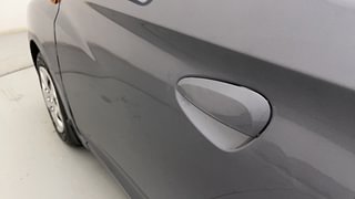 Used 2016 Hyundai Eon [2011-2018] Sportz Petrol Manual dents MINOR DENT