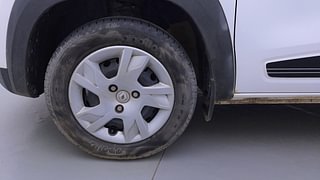 Used 2022 Renault Kwid 1.0 RXT AMT SCE Petrol Automatic tyres LEFT FRONT TYRE RIM VIEW