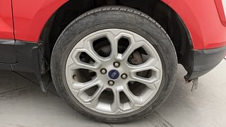 Used 2018 Ford EcoSport [2017-2021] Titanium + 1.5L TDCi Diesel Manual tyres RIGHT FRONT TYRE RIM VIEW