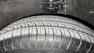 Used 2016 Maruti Suzuki Alto 800 [2016-2019] VXI (O) Petrol Manual tyres LEFT FRONT TYRE TREAD VIEW