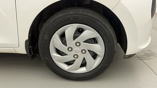 Used 2021 Hyundai New Santro 1.1 Sportz MT Petrol Manual tyres RIGHT FRONT TYRE RIM VIEW