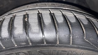 Used 2012 Hyundai Verna [2011-2015] Fluidic 1.6 CRDi SX Diesel Manual tyres RIGHT FRONT TYRE TREAD VIEW