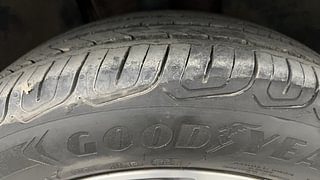 Used 2021 Volkswagen Taigun Topline 1.0 TSI MT Petrol Manual tyres RIGHT FRONT TYRE TREAD VIEW