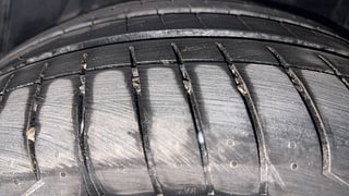 Used 2012 Hyundai Verna [2011-2015] Fluidic 1.6 CRDi SX Diesel Manual tyres LEFT REAR TYRE TREAD VIEW