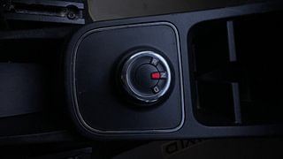 Used 2022 Renault Kwid 1.0 RXT AMT SCE Petrol Automatic interior GEAR  KNOB VIEW