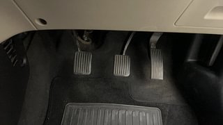 Used 2021 Hyundai New Santro 1.1 Sportz MT Petrol Manual interior PEDALS VIEW