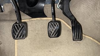 Used 2012 Maruti Suzuki Ertiga [2012-2015] Vxi Petrol Manual interior PEDALS VIEW