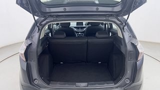 Used 2017 Tata Nexon [2017-2020] XZ Plus Petrol Petrol Manual interior DICKY INSIDE VIEW
