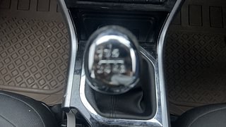 Used 2017 Tata Nexon [2017-2020] XZ Plus Petrol Petrol Manual interior GEAR  KNOB VIEW