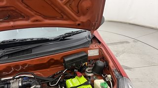Used 2018 Maruti Suzuki Alto 800 [2016-2019] Lxi Petrol Manual engine ENGINE LEFT SIDE HINGE & APRON VIEW