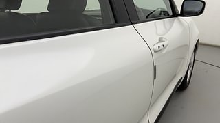 Used 2020 Maruti Suzuki Swift [2017-2021] ZXi AMT Petrol Automatic dents MINOR SCRATCH