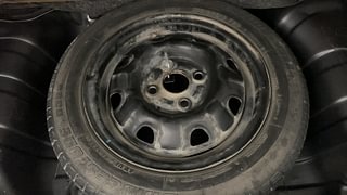 Used 2016 Maruti Suzuki Alto K10 [2014-2019] VXI AMT Petrol Automatic tyres SPARE TYRE VIEW