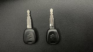 Used 2018 Maruti Suzuki Alto 800 [2016-2019] Lxi Petrol Manual extra CAR KEY VIEW