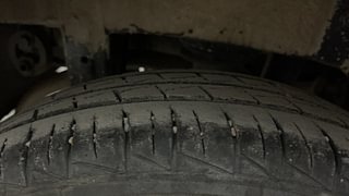 Used 2022 Maruti Suzuki Alto 800 LXi (O) Petrol Manual tyres RIGHT REAR TYRE TREAD VIEW