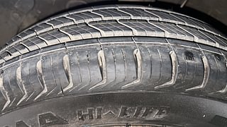 Used 2019 Hyundai New Santro 1.1 Magna CNG Petrol+cng Manual tyres LEFT FRONT TYRE TREAD VIEW