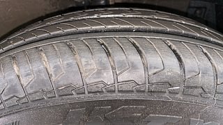 Used 2012 Maruti Suzuki Swift Dzire VDI Diesel Manual tyres RIGHT FRONT TYRE TREAD VIEW