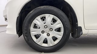 Used 2013 Honda Amaze [2013-2016] 1.2 S i-VTEC Petrol Manual tyres LEFT FRONT TYRE RIM VIEW