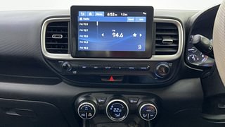 Used 2019 Hyundai Venue [2019-2022] SX Plus 1.0 Turbo DCT Petrol Automatic interior MUSIC SYSTEM & AC CONTROL VIEW