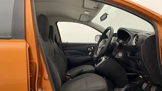 Used 2019 Datsun GO [2019-2022] T (O) Petrol Manual interior RIGHT SIDE FRONT DOOR CABIN VIEW