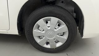 Used 2015 Maruti Suzuki Wagon R 1.0 [2013-2019] LXi CNG Petrol+cng Manual tyres RIGHT FRONT TYRE RIM VIEW