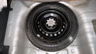 Used 2014 Hyundai Grand i10 [2013-2017] Asta AT 1.2 Kappa VTVT Petrol Automatic tyres SPARE TYRE VIEW
