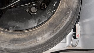 Used 2012 Hyundai i10 [2010-2016] Magna 1.2 Petrol Petrol Manual tyres SPARE TYRE VIEW