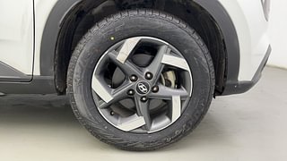 Used 2019 Hyundai Venue [2019-2022] SX Plus 1.0 Turbo DCT Petrol Automatic tyres RIGHT FRONT TYRE RIM VIEW