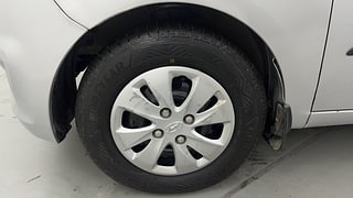 Used 2012 Hyundai i10 [2010-2016] Magna 1.2 Petrol Petrol Manual tyres LEFT FRONT TYRE RIM VIEW