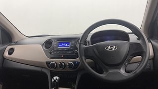 Used 2014 Hyundai Grand i10 [2013-2017] Sportz 1.1 CRDi Diesel Manual interior DASHBOARD VIEW