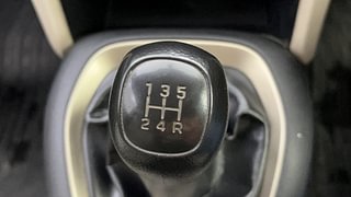Used 2020 Hyundai New Santro 1.1 Sportz MT Petrol Manual interior GEAR  KNOB VIEW
