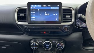Used 2019 Hyundai Venue [2019-2022] SX Plus 1.0 Turbo DCT Petrol Automatic top_features Integrated (in-dash) music system