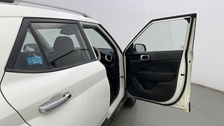 Used 2019 Hyundai Venue [2019-2022] SX Plus 1.0 Turbo DCT Petrol Automatic interior RIGHT FRONT DOOR OPEN VIEW