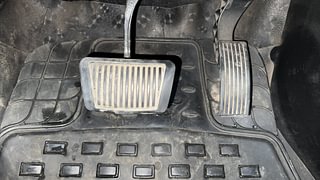 Used 2019 Hyundai Venue [2019-2022] SX Plus 1.0 Turbo DCT Petrol Automatic interior PEDALS VIEW