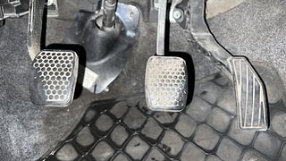 Used 2015 Maruti Suzuki Alto K10 [2014-2019] VXi (O) Petrol Manual interior PEDALS VIEW
